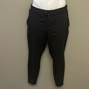 Patagonia Black Pull-On Elastic Waist Joggers with Drawstrings and Pockets- Med